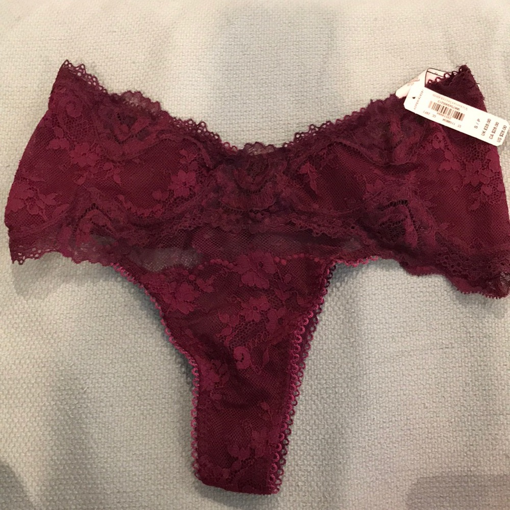 High rise lace thong